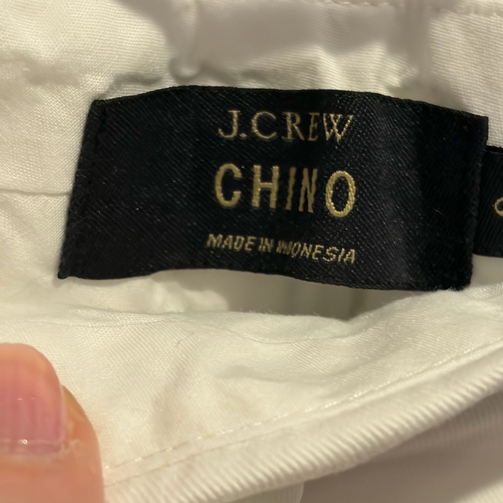 Women's White Chino Shorts J.Crew - Picture 2 of 3